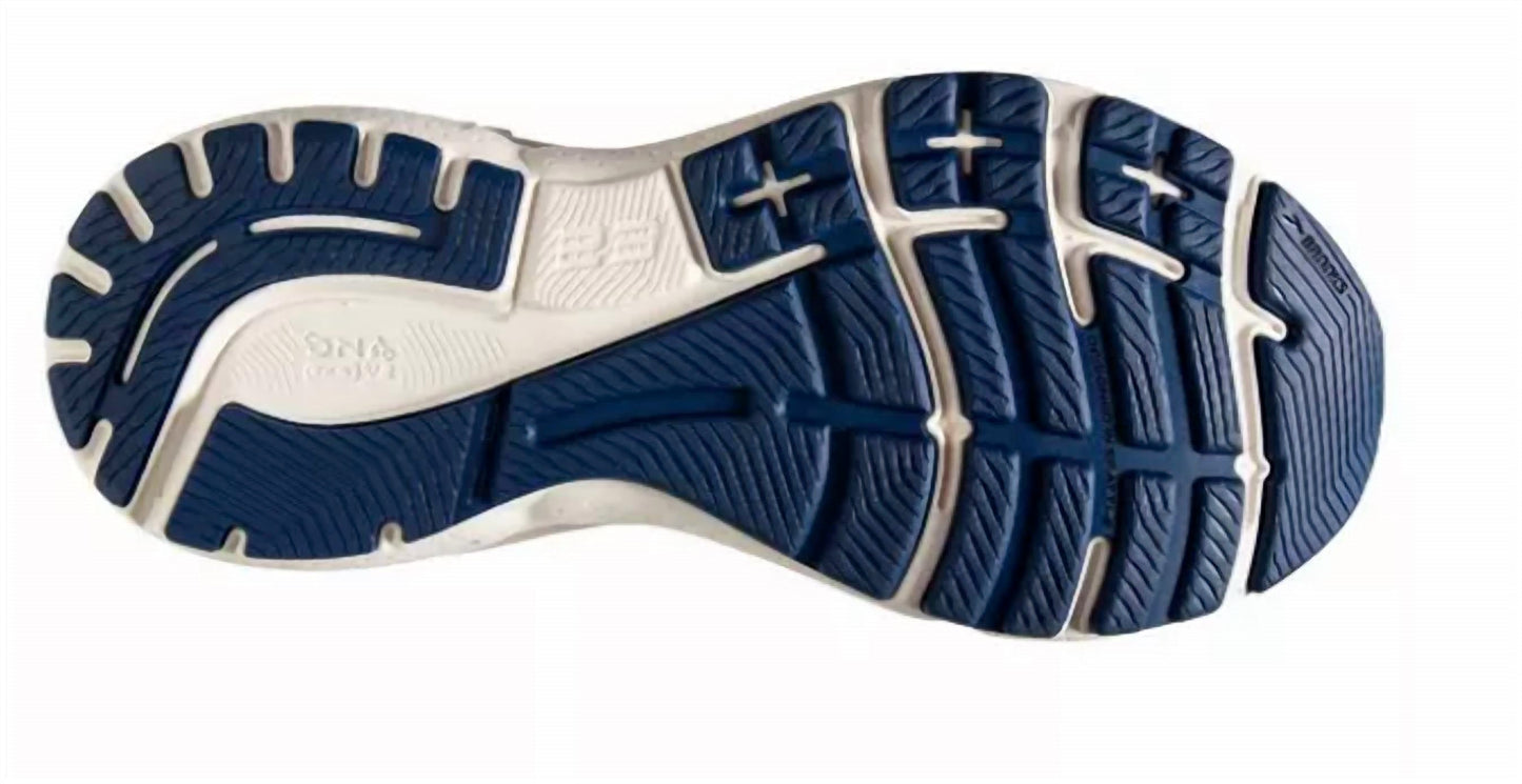 Violet & Brooks - Women's Adrenaline Gts 23 Sneakers