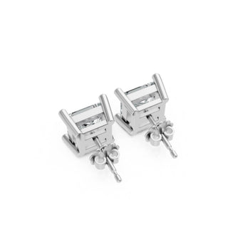 Aamiaa - Women's Princess Shape 4 Prong Push Back Studs