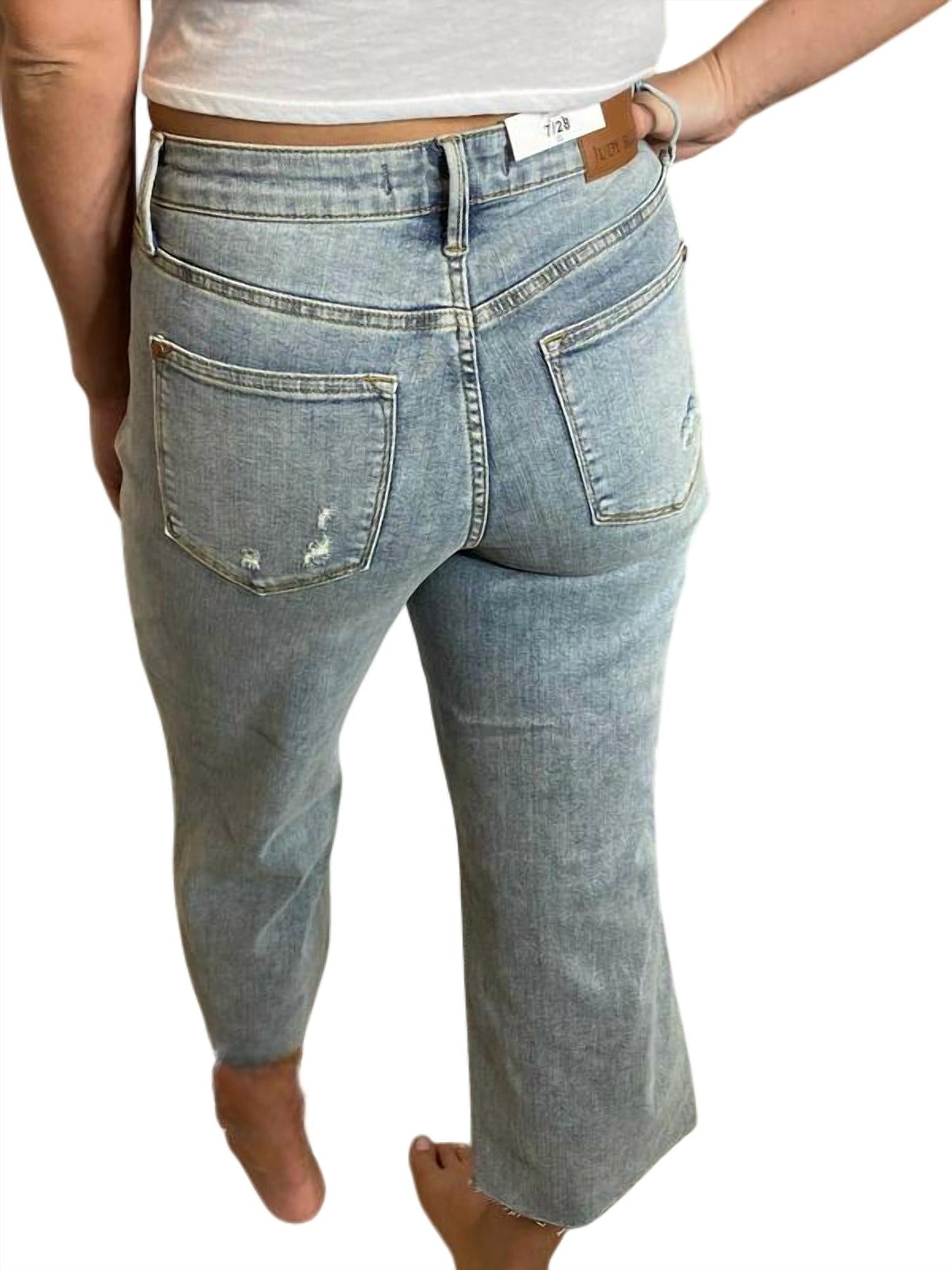 Judy Blue - Mid Rise Tummy Control Raw Hem Wide Crops