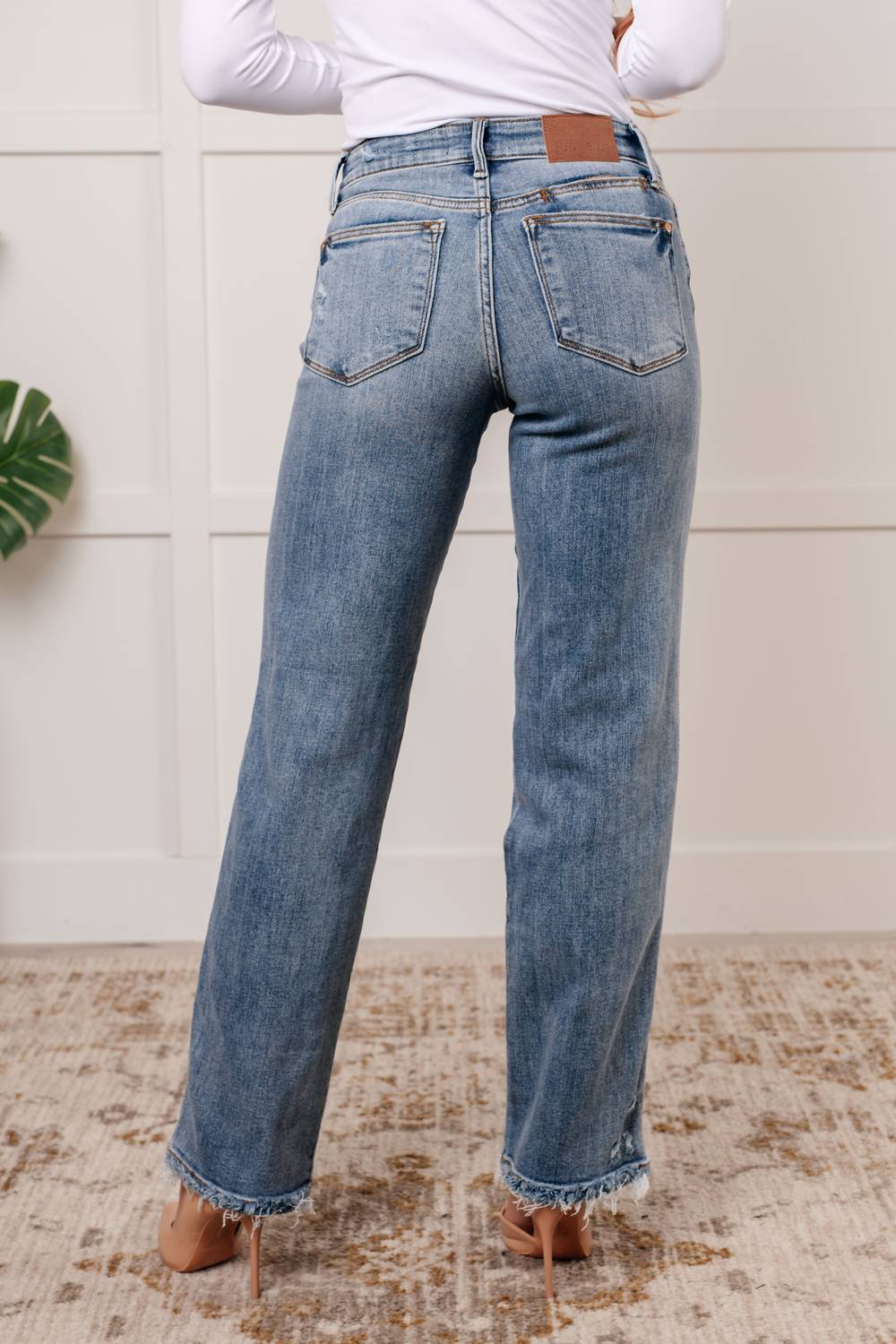 Judy Blue - Mid Rise Cell Phone Pocket Dad Jeans