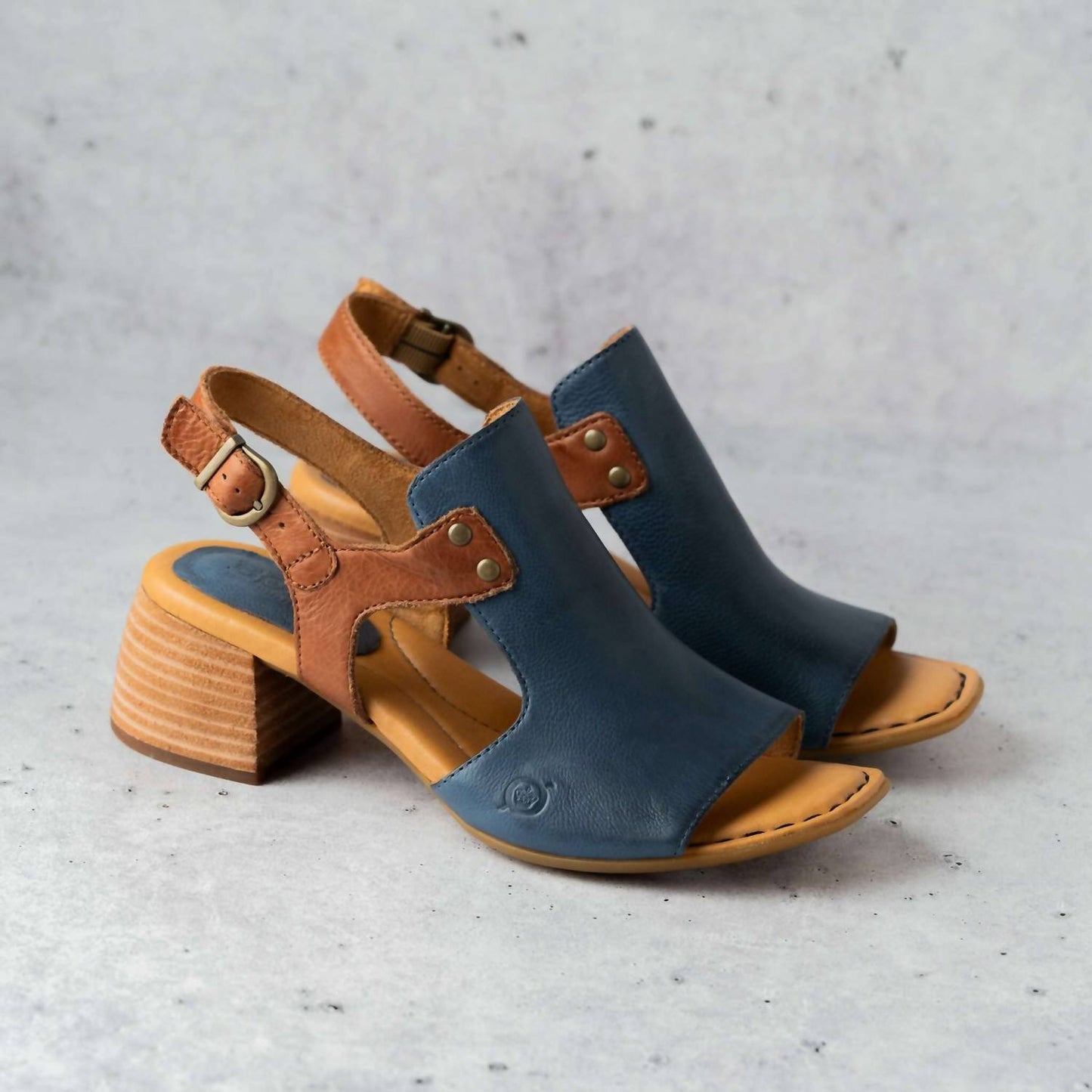 Born - Women's Sylvie Sandal