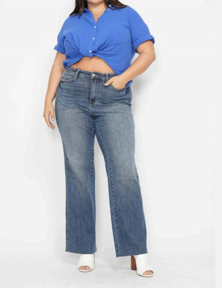 Judy Blue - Mid Rise Straight Leg Jean - Plus