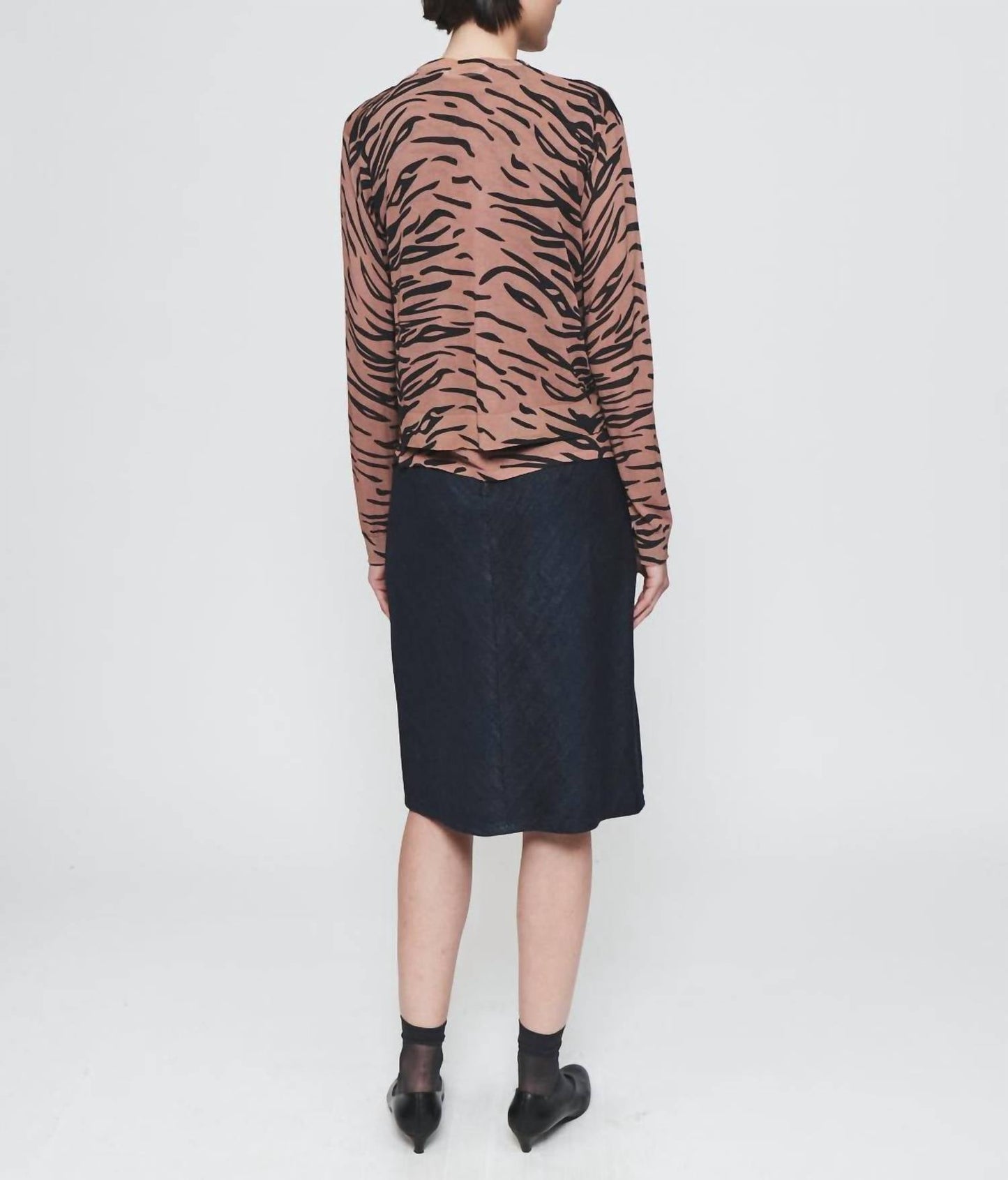 6397 - Crewneck Cardigan Sweater