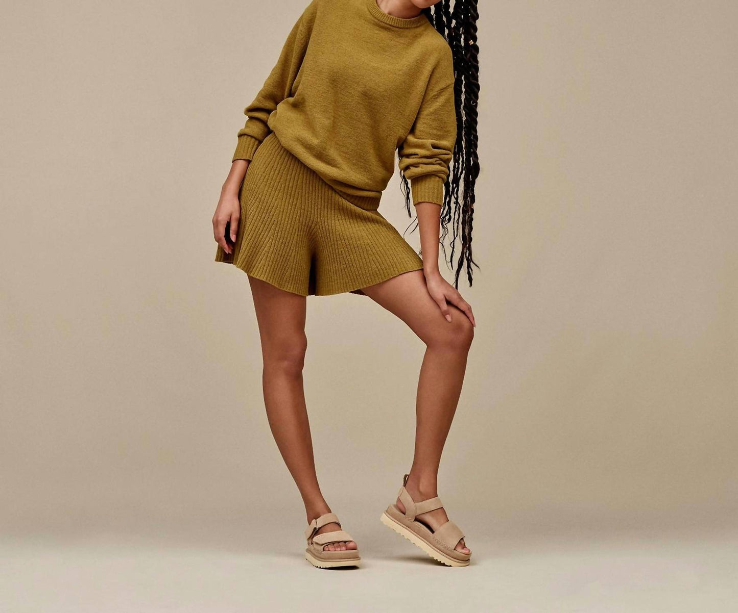 Ugg - Women's Goldenstar Hi Sandals