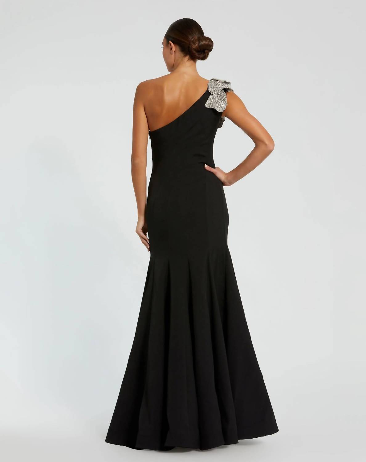Mac Duggal - Crepe One Shoulder Gown With Crystal Flower
