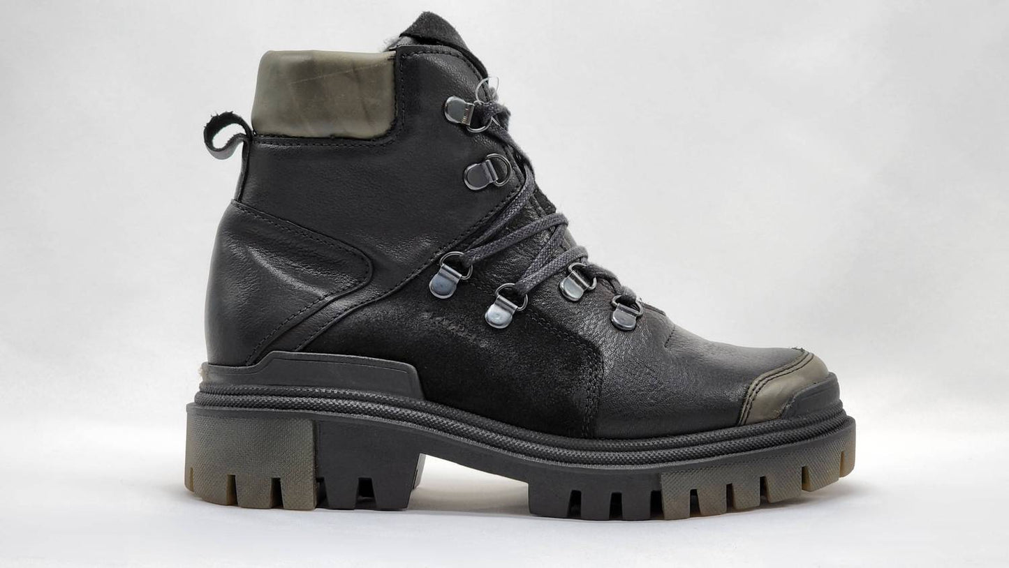 Kcr Group - Women's Heavy Wool-Lined Leather Boots
