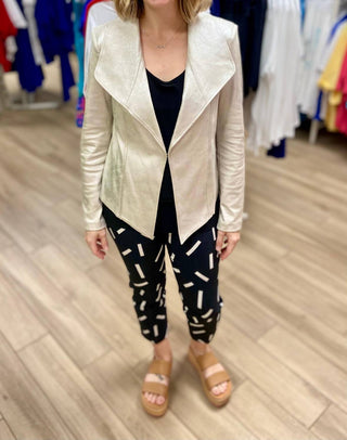 Insight - Crop Capri Pants