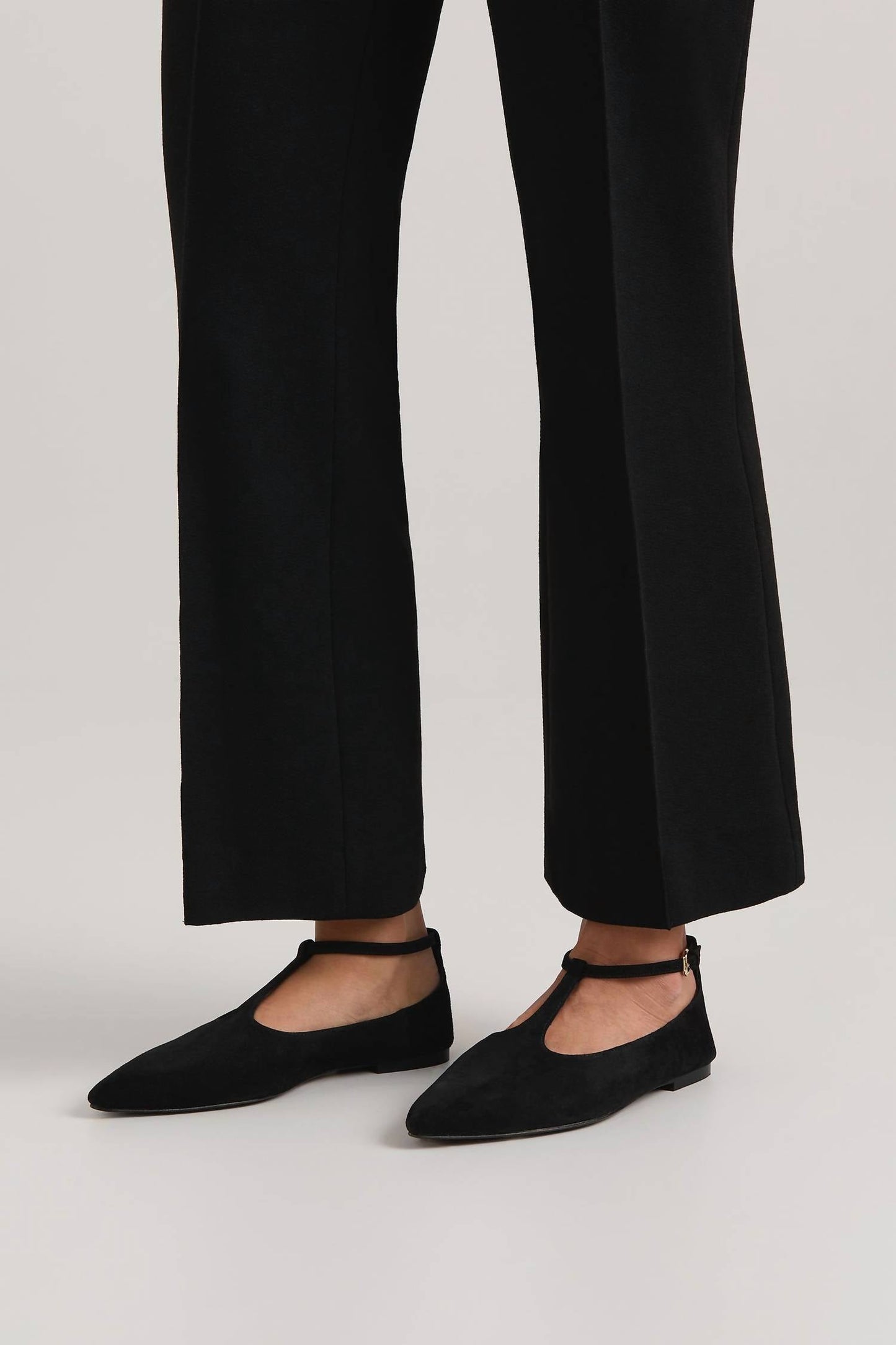 A.Emery - Women's Ward Pointed Toe Flats
