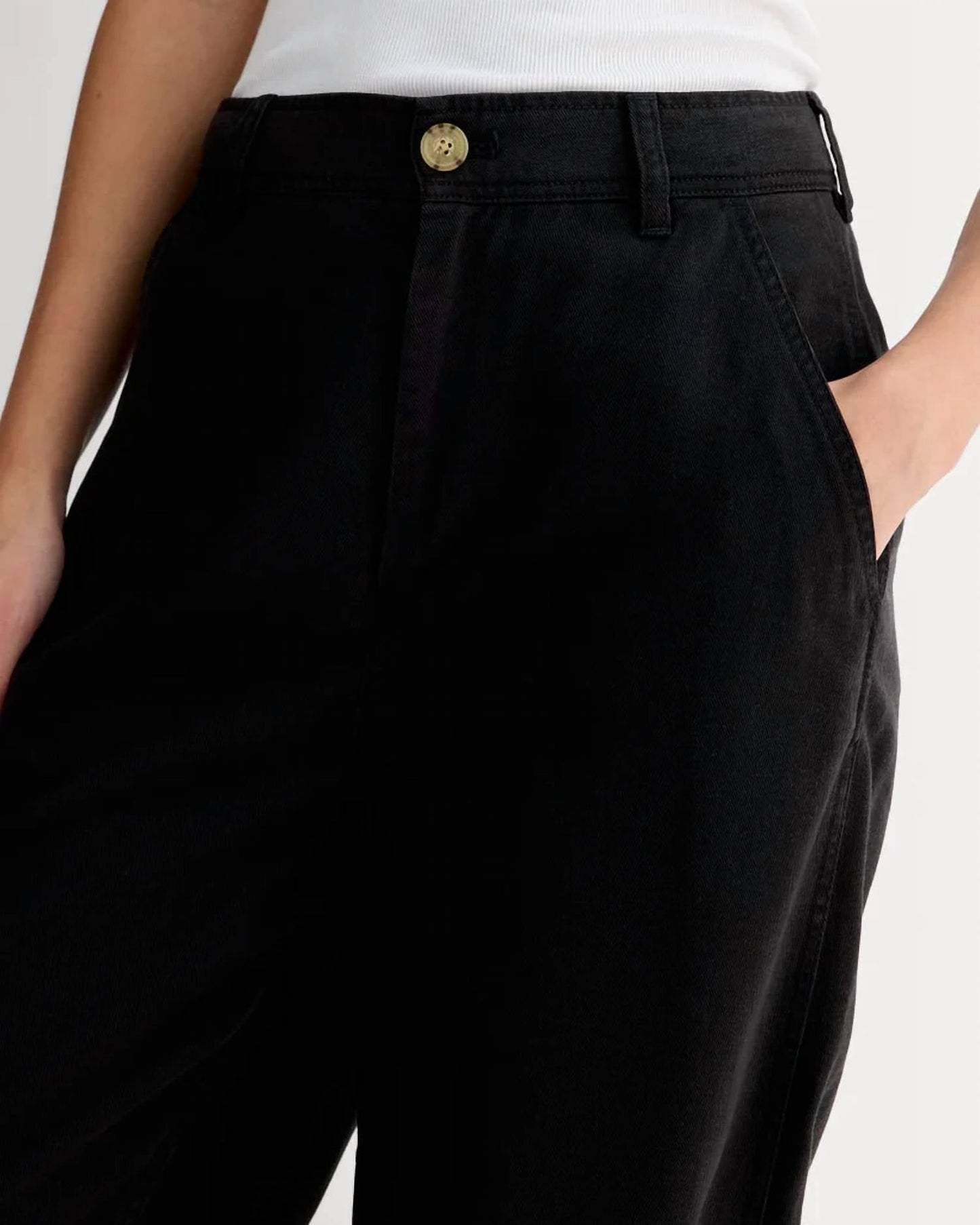 Everlane - The Relaxed Buttersoft Chino Pants