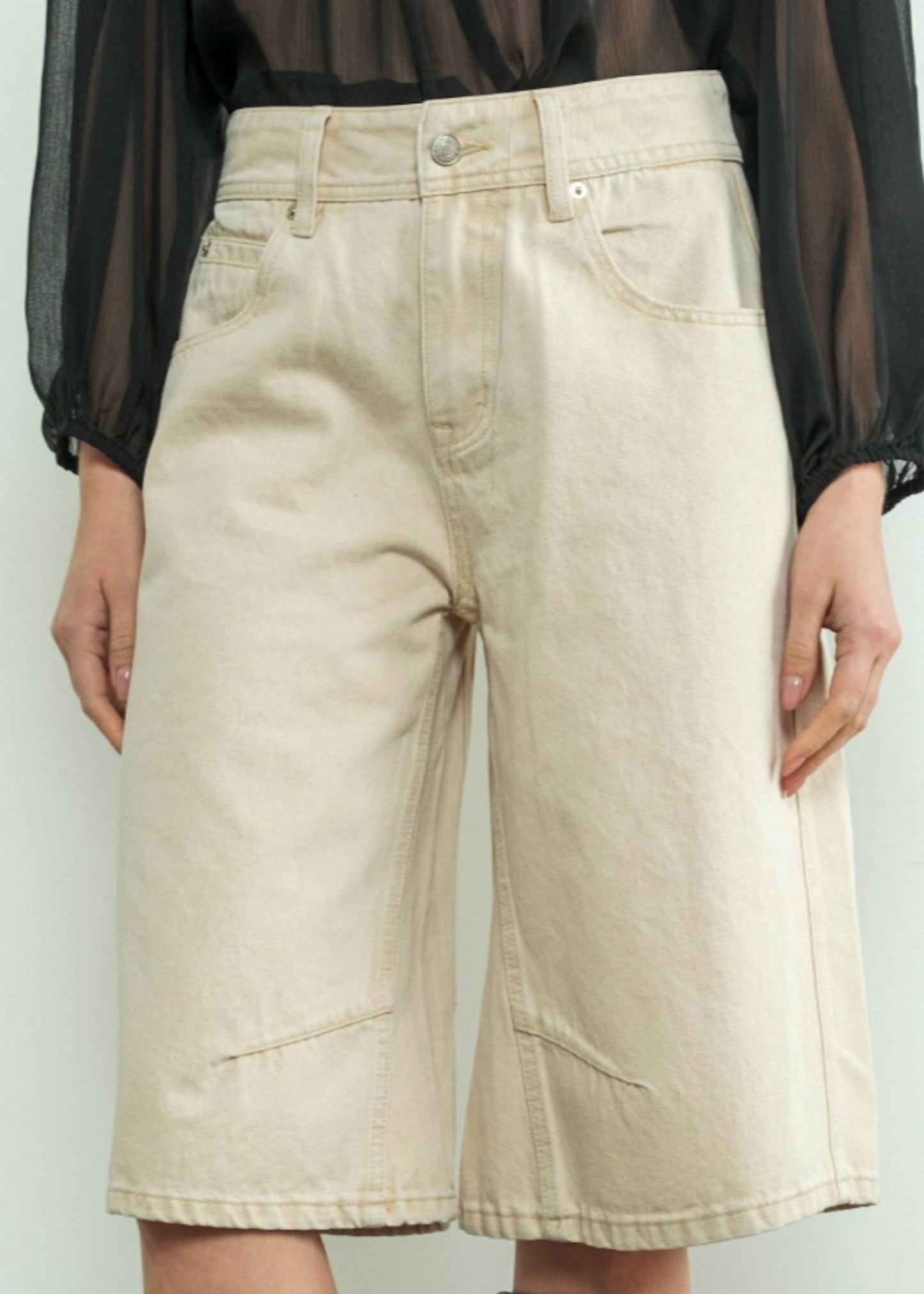 Aaron & Amber - Marlowe Bermuda Shorts
