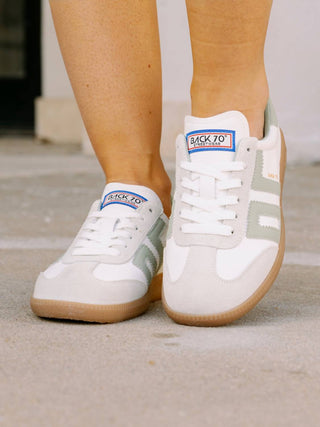 Back 70 - Women's Cloud Sneaker