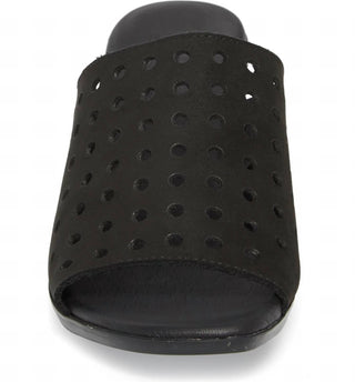 Munro - Women's Jules Nubuck Sandal