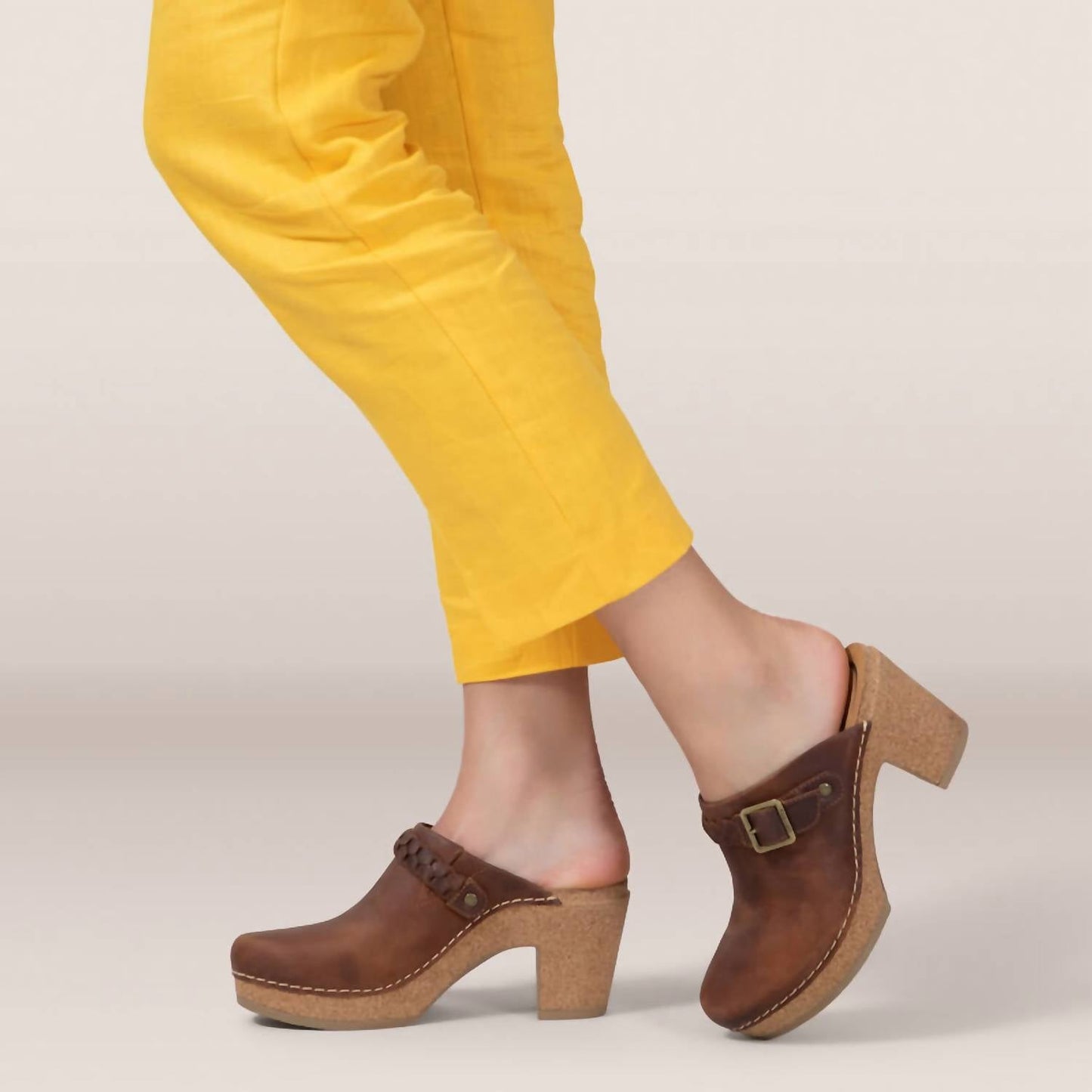 Aetrex - Women's Corey Heeled Clog