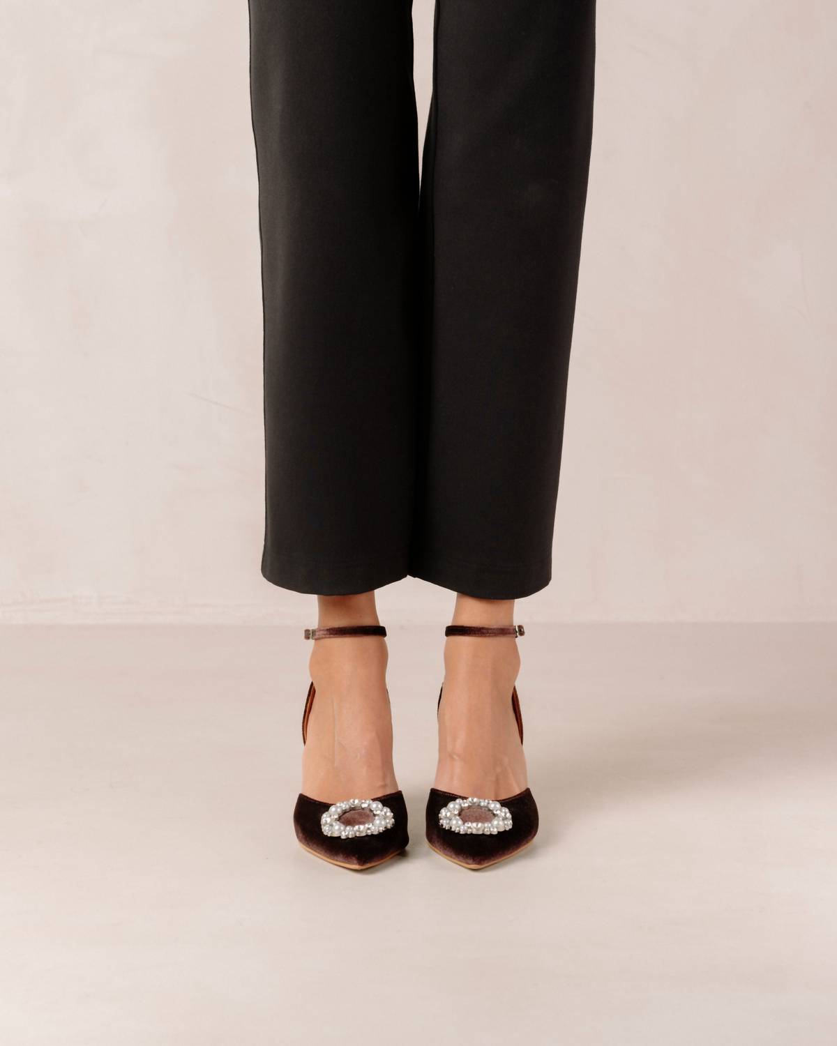 Alohas - Cinderella Crystal Embellished High-Heel Pumps