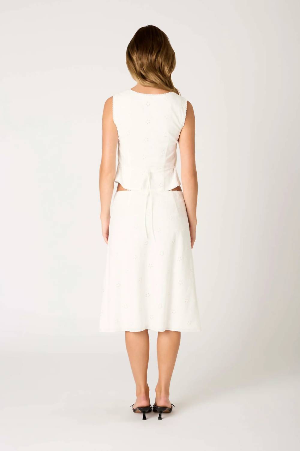Nia - Carter Sleeveless Top