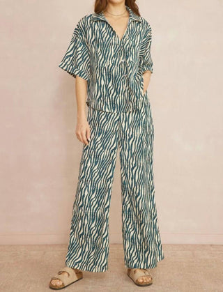 Entro - I Must Look Good Pants