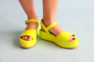 Chinese Laundry - Women Neon Moon Platform Sandals