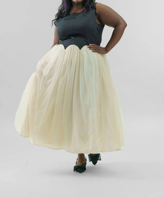 Never Fully Dressed - Monika Midi Dress