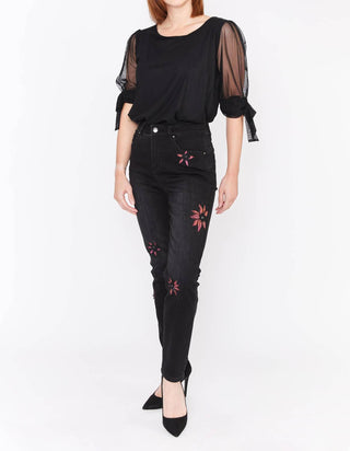 Frank Lyman - Embroidered Flower Jeans