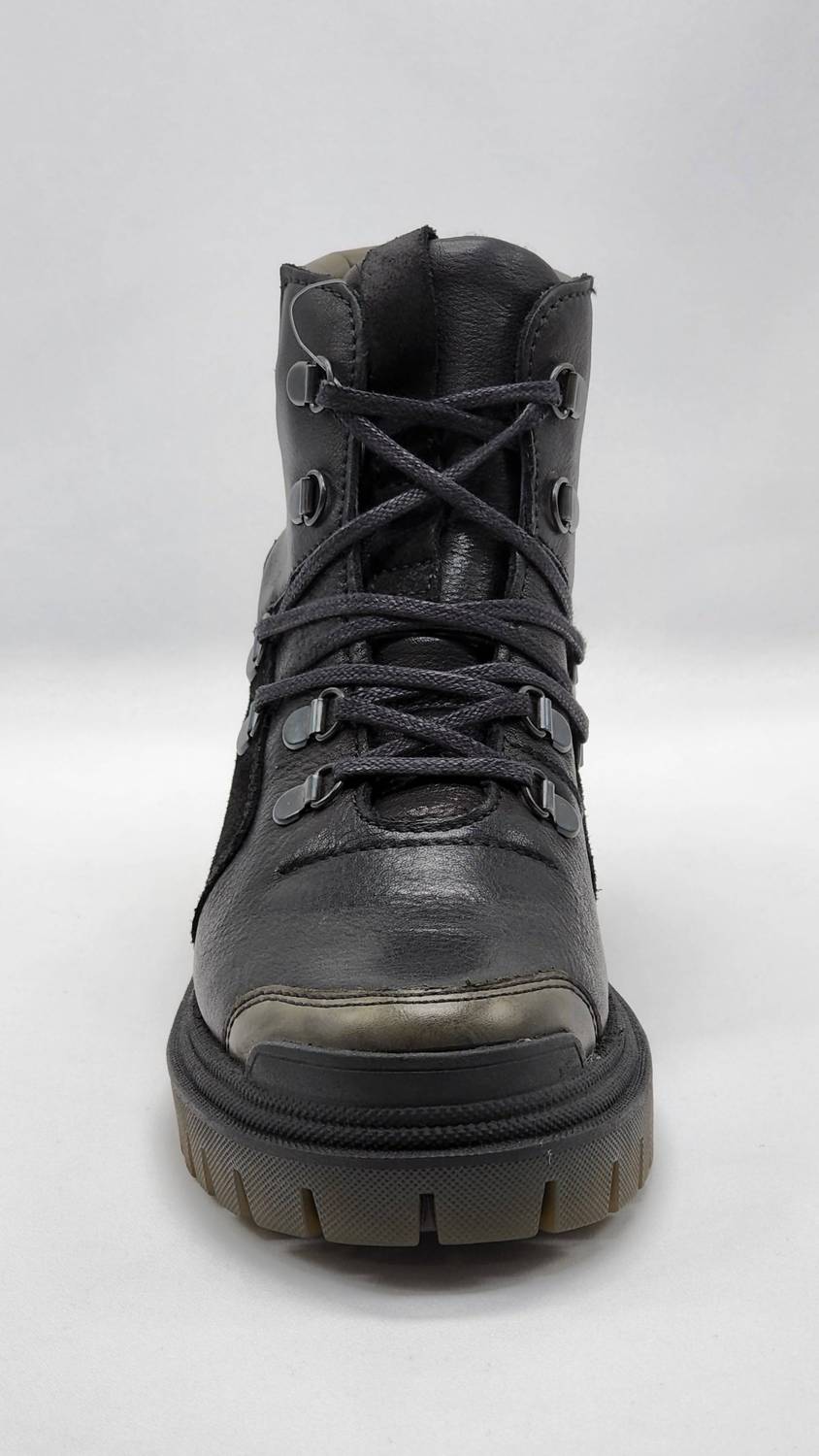 Kcr Group - Women's Heavy Wool-Lined Leather Boots