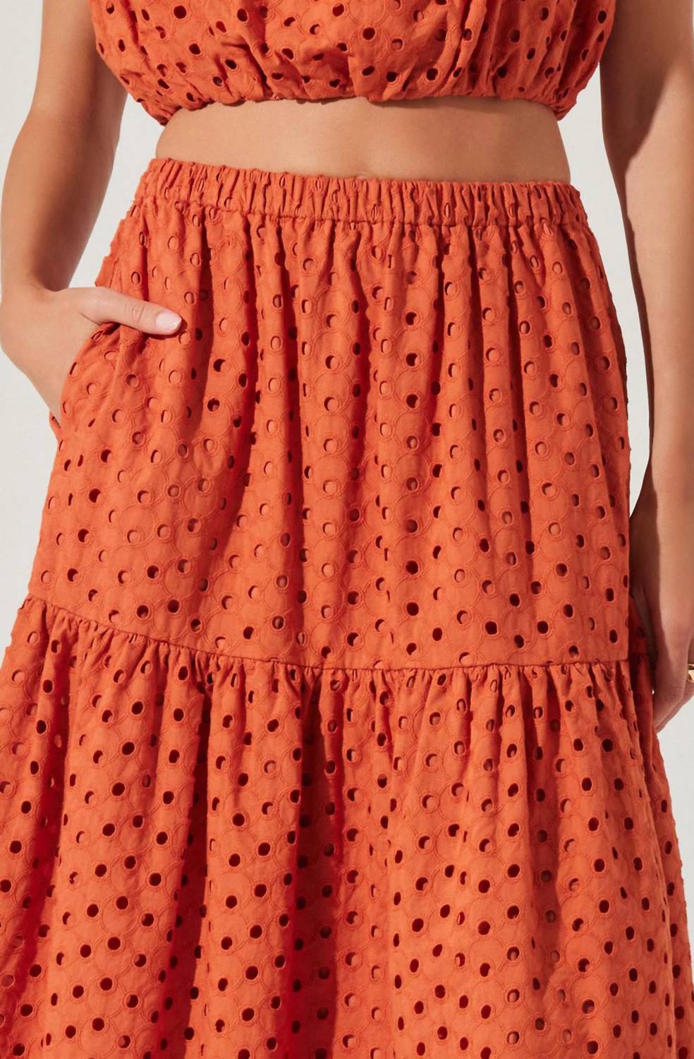 Astr - Nalley Eyelet Midi Skirt