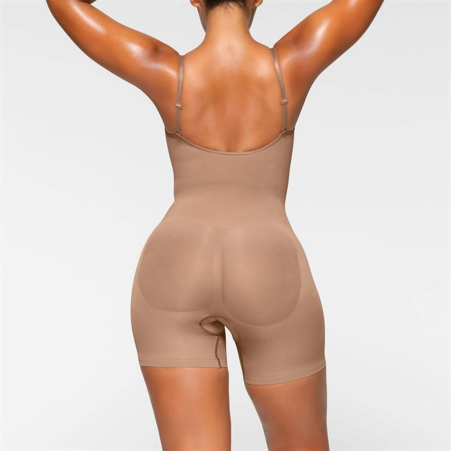 Skims - Seamless Sculpt Mid Thigh Bodysuit