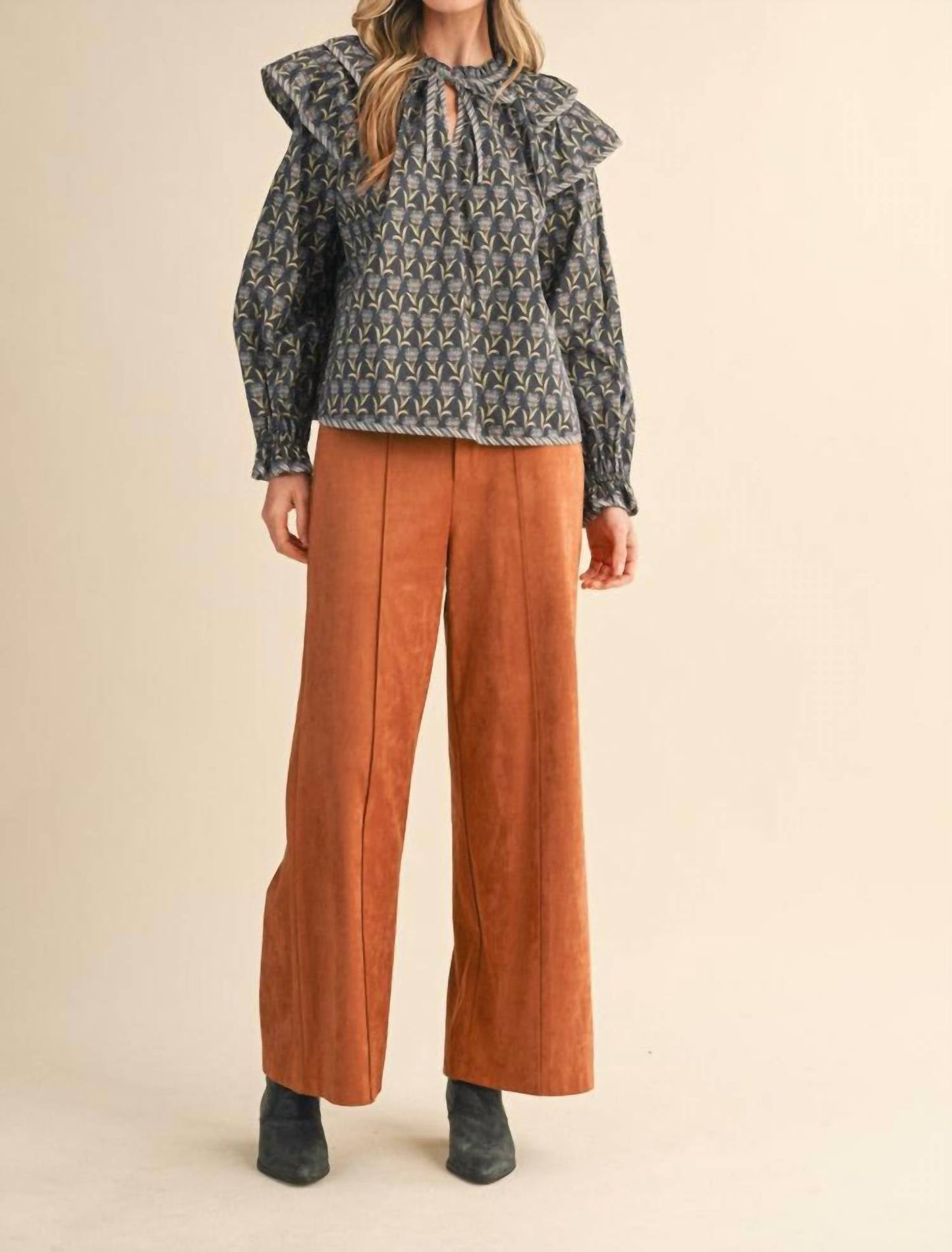 &Merci - Steady My Heart Floral Top