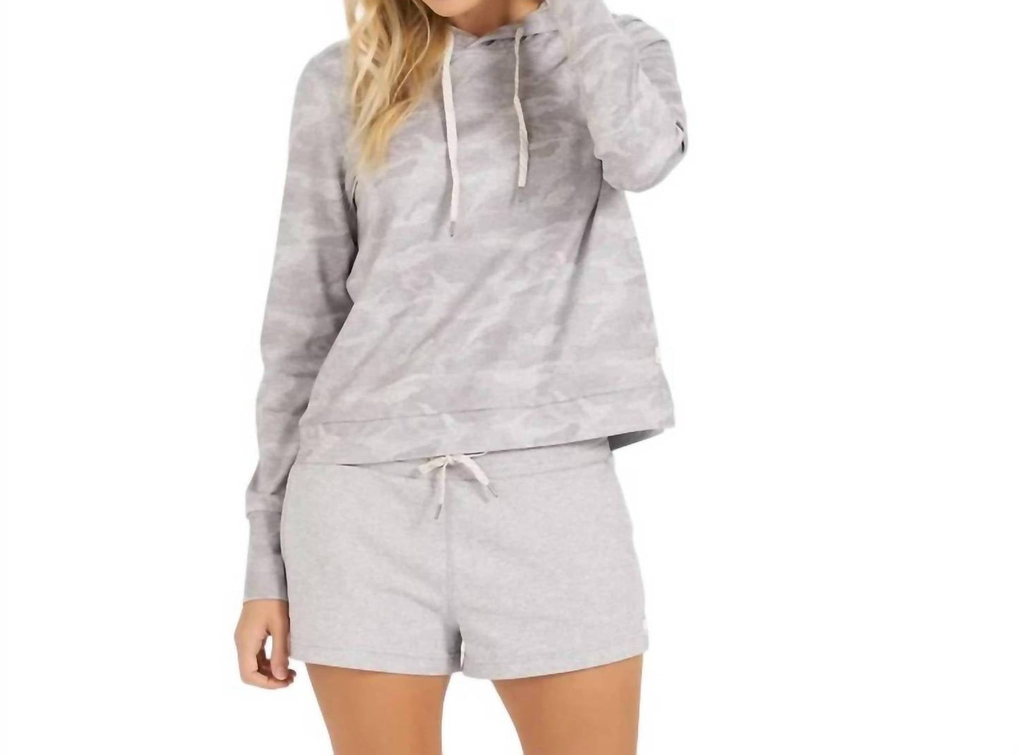 Vuori - HALO ESSENTIAL HOODIE