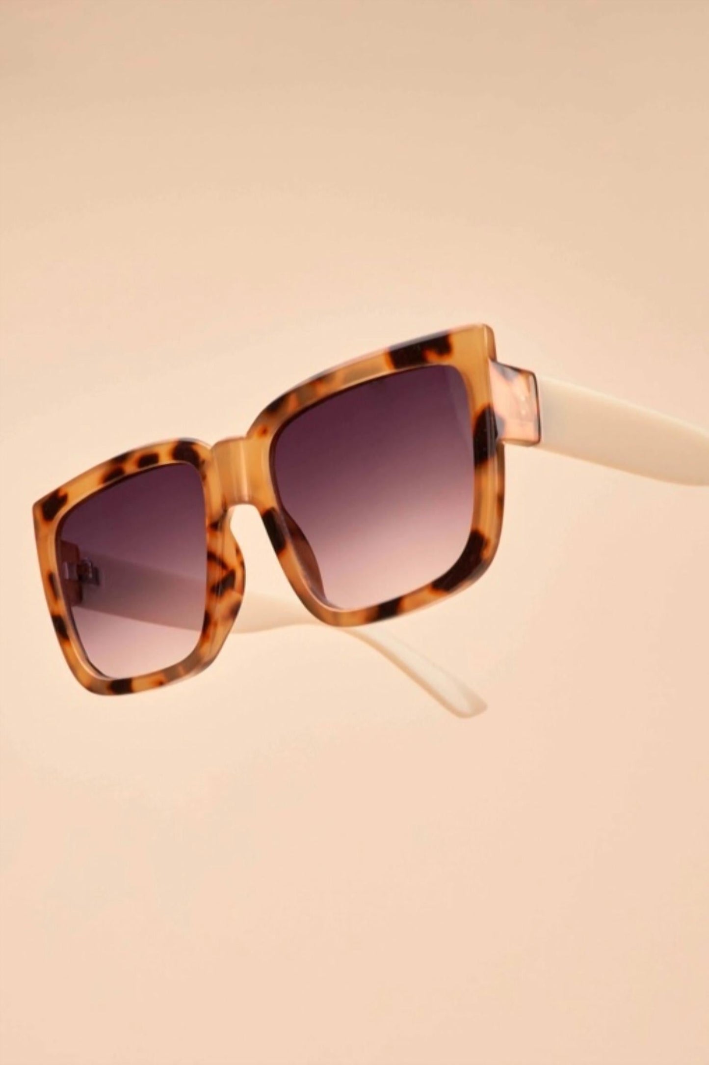Powder Design Inc - Women's Luxe Ellery Sunglasses