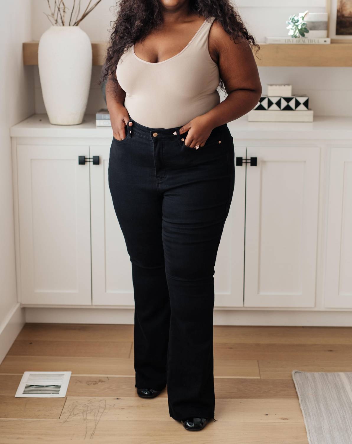 Judy Blue - High Rise Control Top Flare Jeans