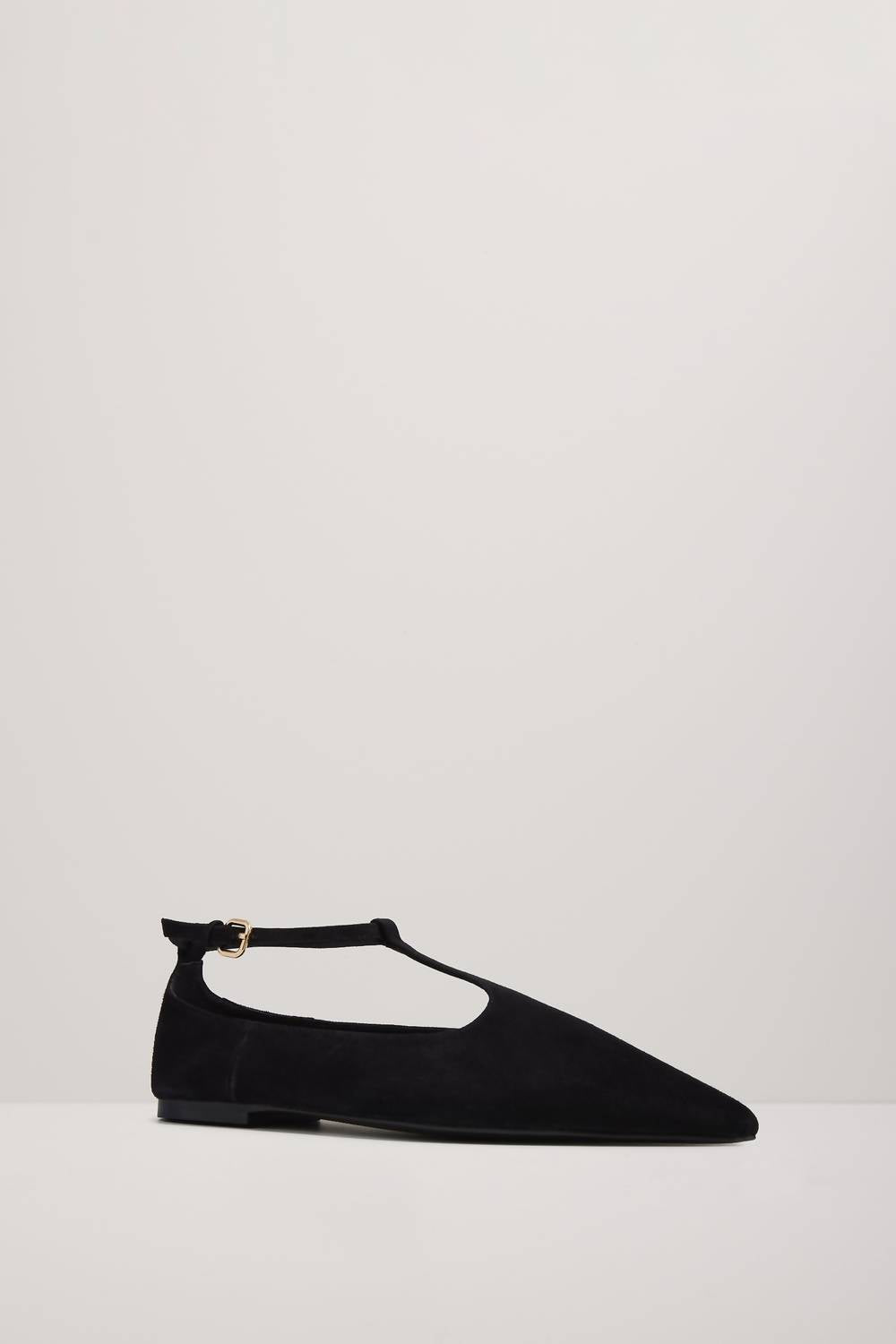A.Emery - Women's Ward Pointed Toe Flats