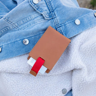 Old South Apparel - Men's Leather Bi-fold Clip Wallet