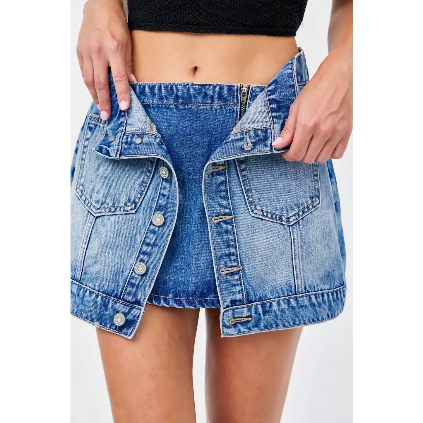 Hidden - Medium Light Button Mini Skirt
