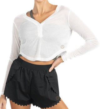 Akalia - Ashley Long Sleeve Breathable Top