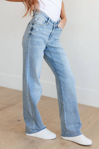 Judy Blue - High Rise V Front Waistband Straight Jeans