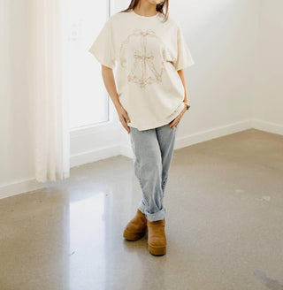 Livylu - Ditsy Floral Thrifted Graphic Tee