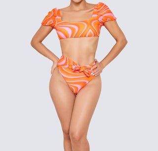 Gigizara - Sun Sculpt Bikini Top Semi Crop & Sculpted Fit