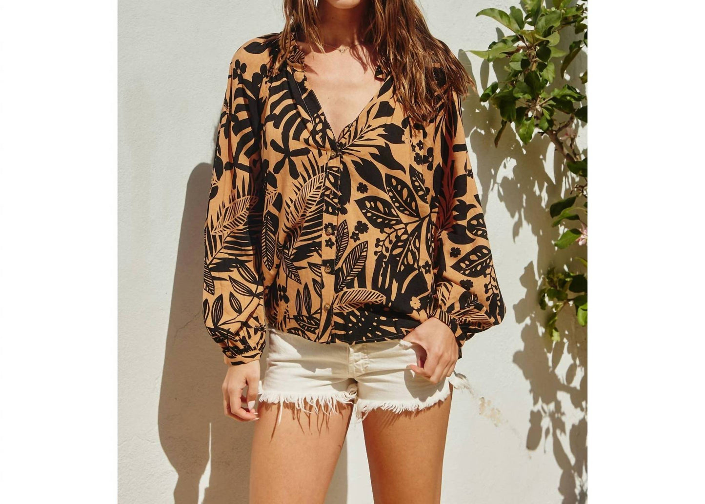 Dress Forum - Sweet Summer Ruffled Neck Top