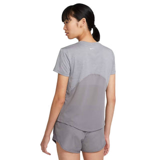 Nike - Women's Miler T-Shirt