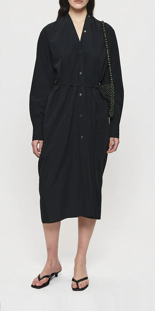 6397 - Women's Colarless Shirtdress