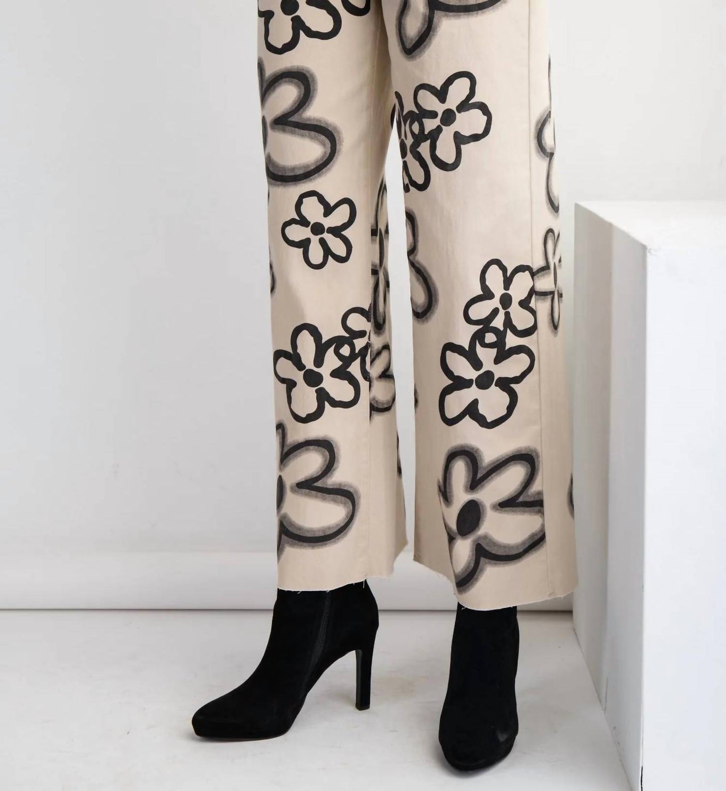 Easel - Flower Print Washed Wide Pants