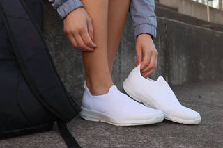 Oofos - Women's Oomg Sport Recovery Shoe