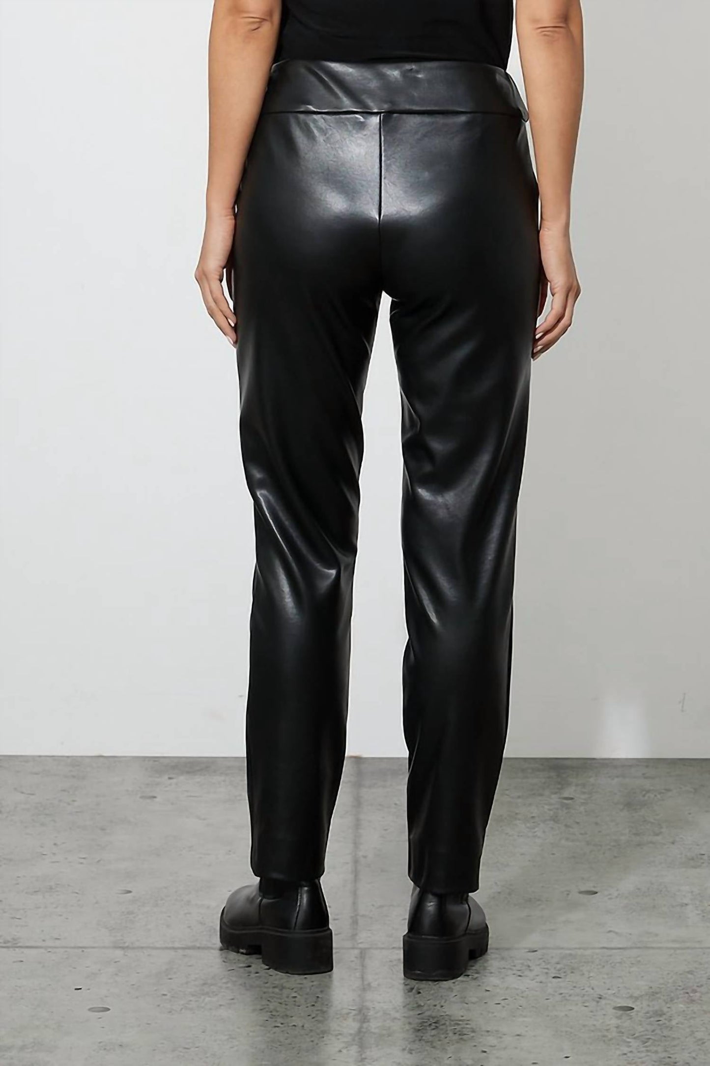 Joseph Ribkoff - FAUX LEATHER PANT