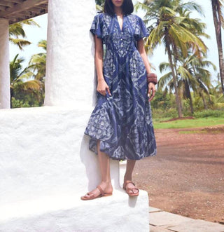 Beyond By Vera - Leni V Neck Midi Dress