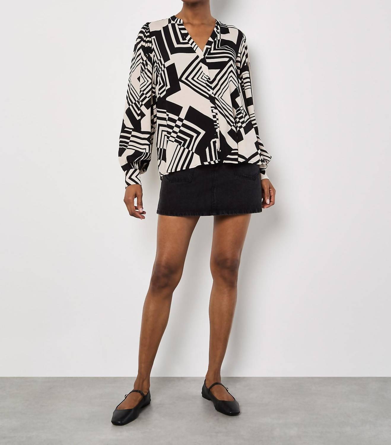 Apricot - Graphic Squares Shirt