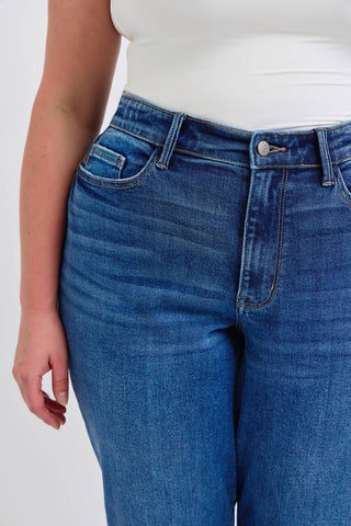 Judy Blue - Plus Mid-rise Boyfriend Jeans With Cuff