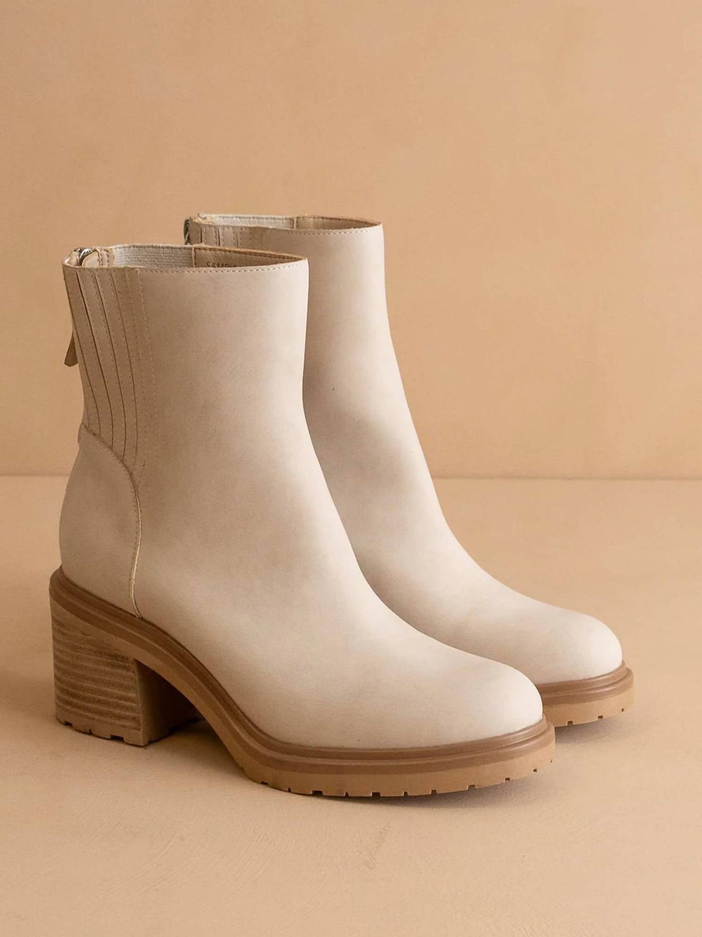 Oasis Society - Women's Megan Chelsea Bootie