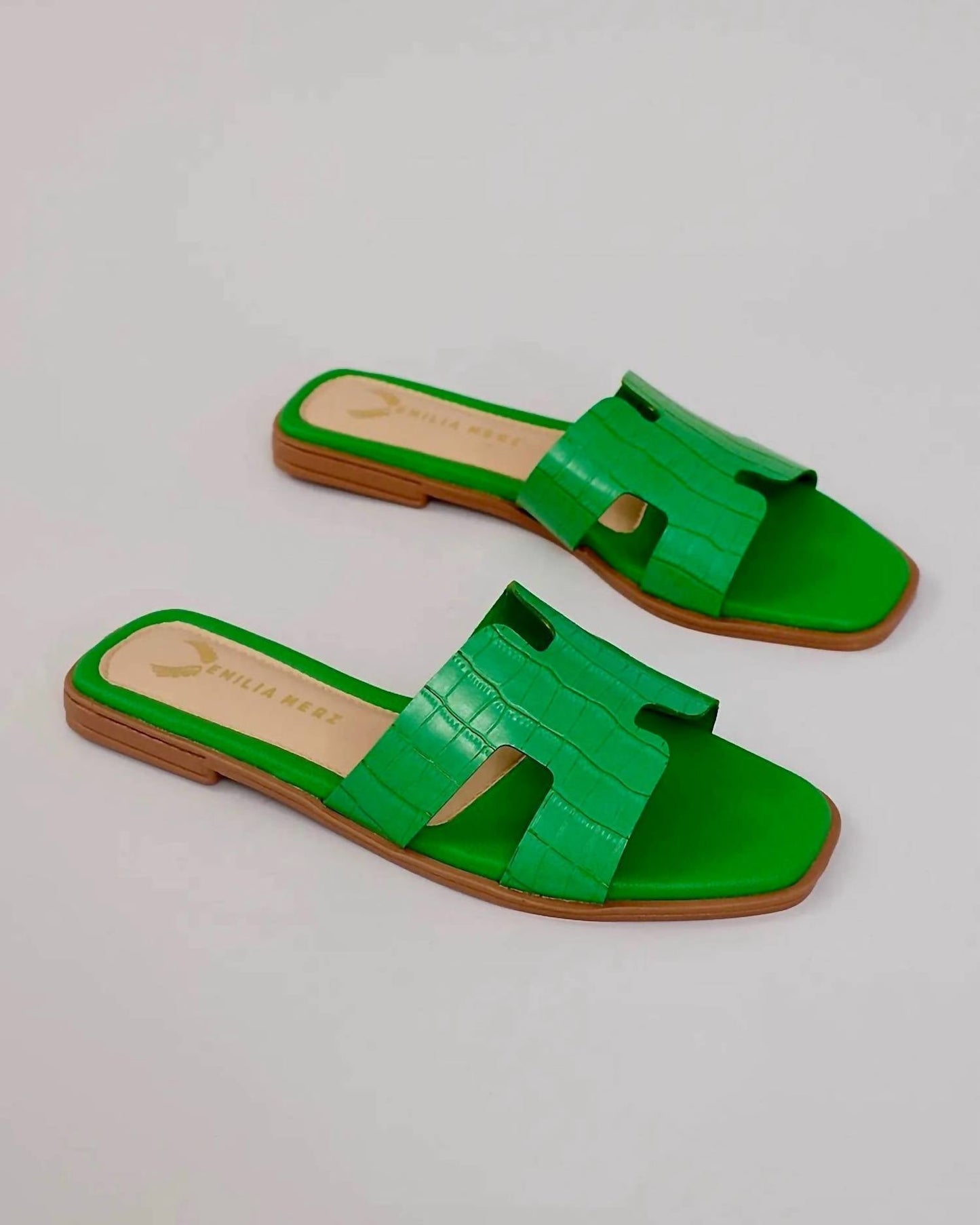 Emilia Merz - Women's Mallorca H Flats Sandals