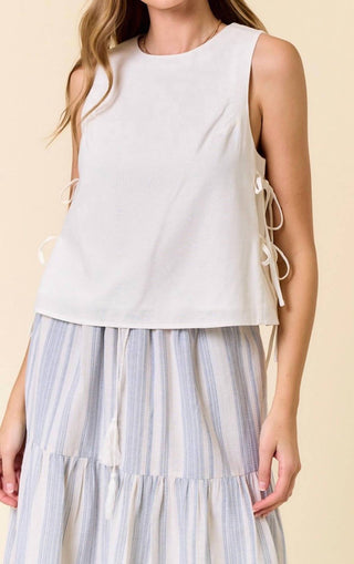 Doe And Rae - Linen Ow Sleeveless Top