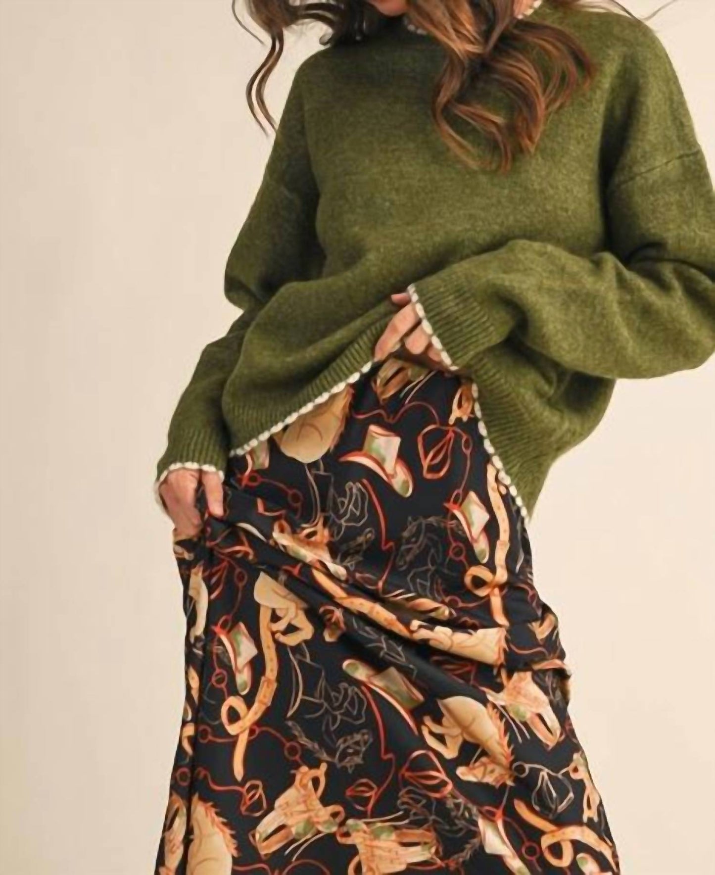 &Merci - Contrast Knit Scalloped Edge Sweater